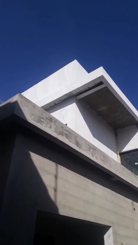 Fachada moderna em construção em Teresina